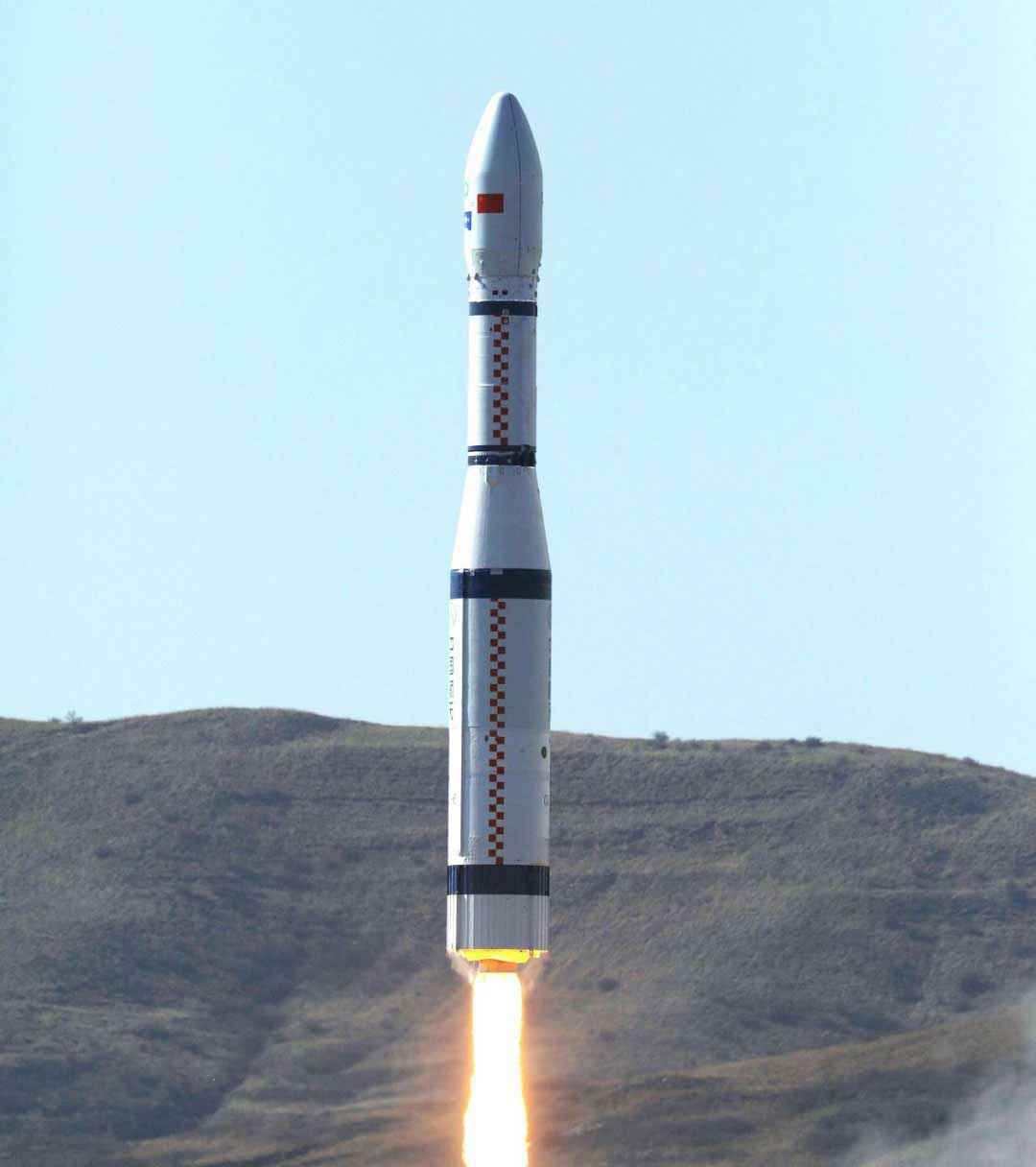 2020年，疫情考验下 星空官方版网站登录入口-星空(中国)助力首颗空事卫星成功发射！